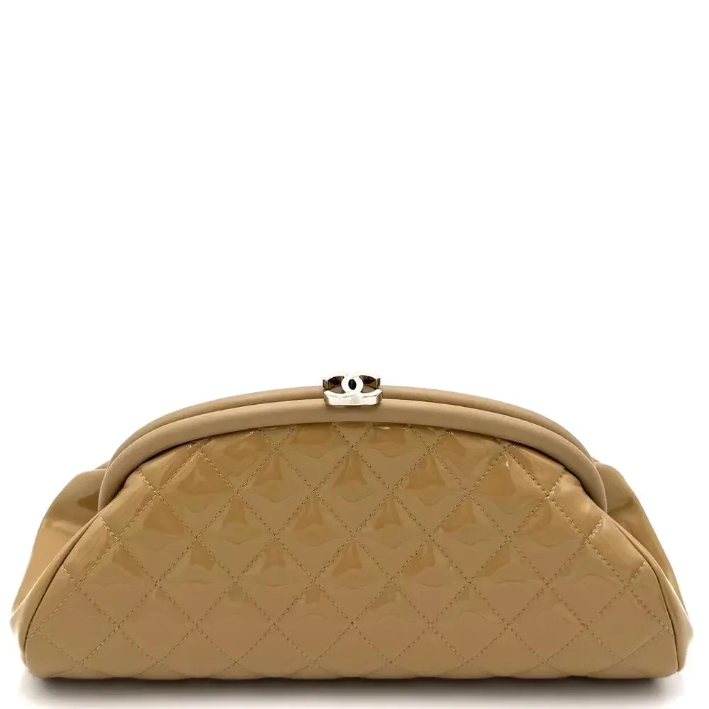 CHANEL this refined